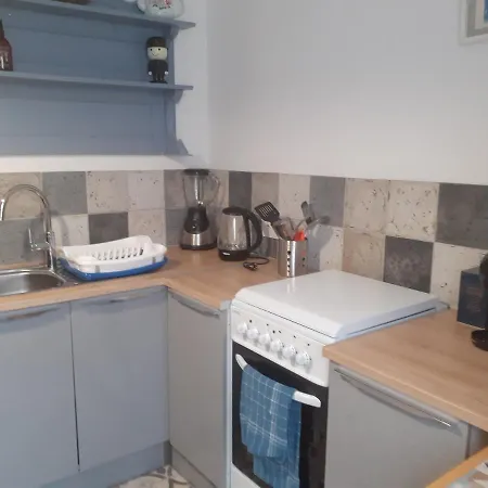 Vakantiehuis Beau Maison 3 Bedroom House With Private Garden