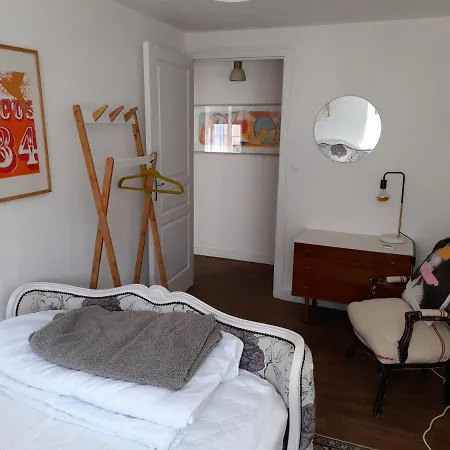 Beau Maison 3 Bedroom House With Private Garden Holiday home Le Vigeant